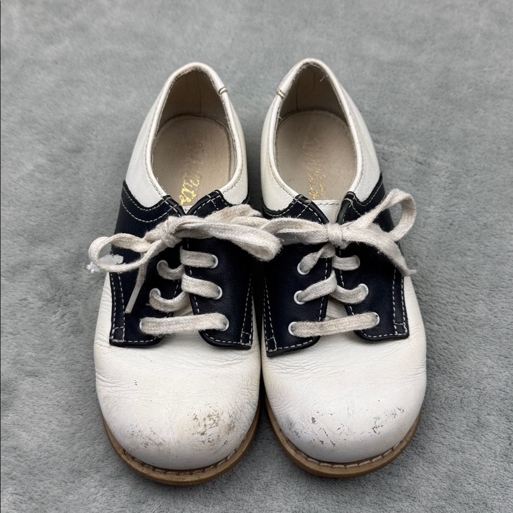 Willits Saddle Oxford Lace Up Kids Dress Shoes